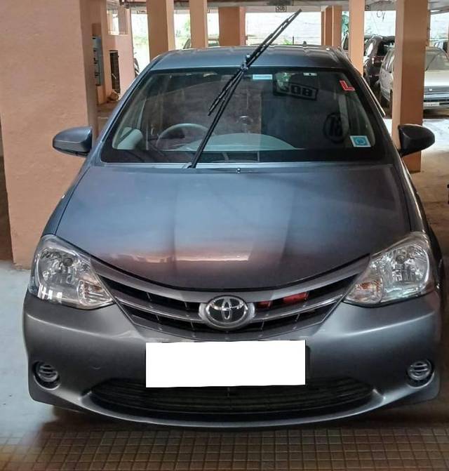 https://images10.gaadi.com/usedcar_image/4514724/original/processed_1bf064eb-31f5-45d0-93df-f716f8192a10.jpg?imwidth=6400