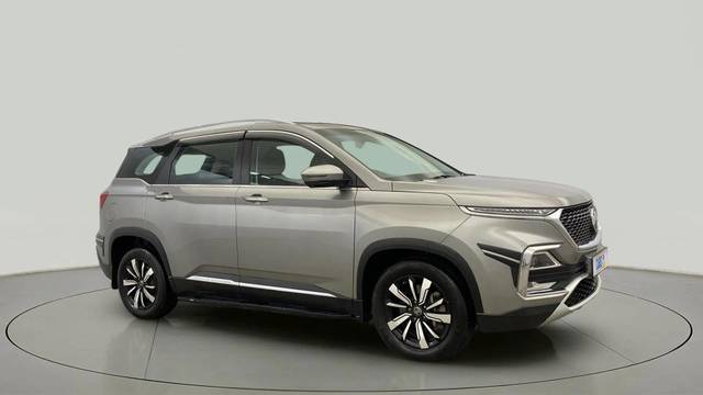 https://images10.gaadi.com/usedcar_image/4514767/original/e1d5db8c5b3ffedd5609627eac4046f4.jpg?imwidth=6400