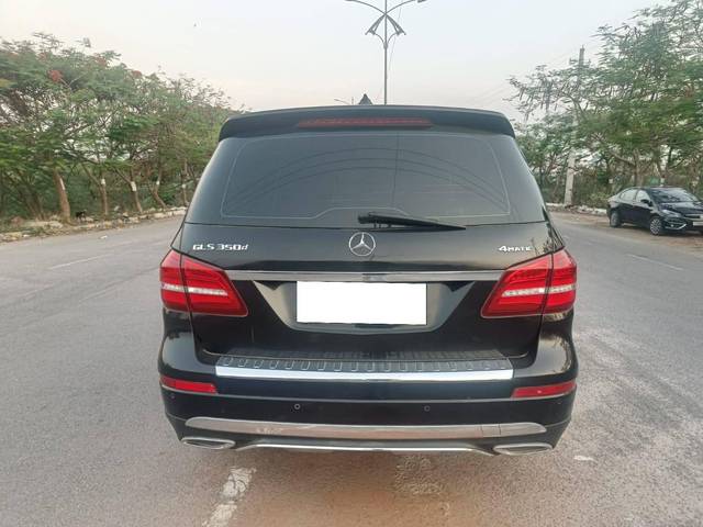 https://images10.gaadi.com/usedcar_image/4514789/original/processed_1155440b0070324ef7830416f15dd028.jpg?imwidth=6402