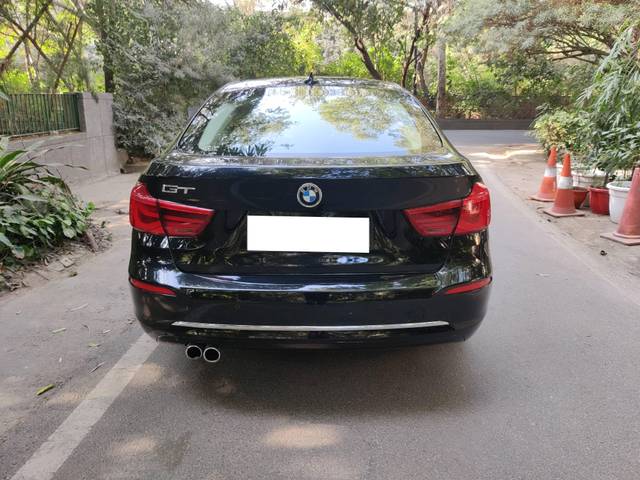 https://images10.gaadi.com/usedcar_image/4514793/original/processed_24cb0e6f558584c732fcde79e92ef200.jpg?imwidth=6402