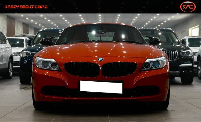 https://images10.gaadi.com/usedcar_image/4514797/original/processed_6cd4a16295826c5018475eac1267e882.jpg?imwidth=6402
