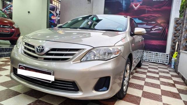 https://images10.gaadi.com/usedcar_image/4514806/original/processed_ae9e7beabb5cac483d049b9d8eaddb9b.jpg?imwidth=6402