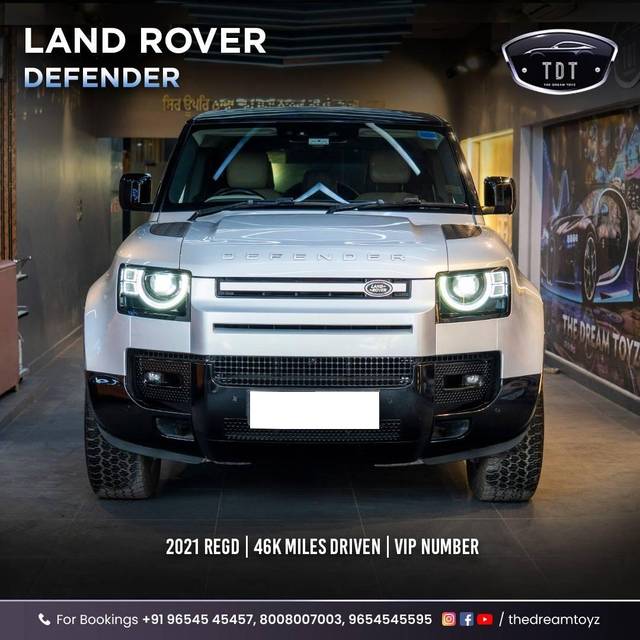 https://images10.gaadi.com/usedcar_image/4514813/original/processed_fd5cd4060371e594fd41534082d43ad1.jpg?imwidth=6400