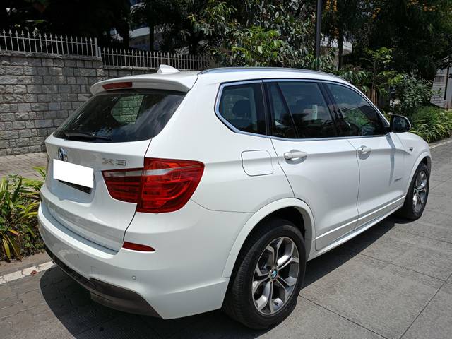 https://images10.gaadi.com/usedcar_image/4514815/original/processed_8ad95e7e086083bd1fd16c86405dce71.jpeg?imwidth=6402