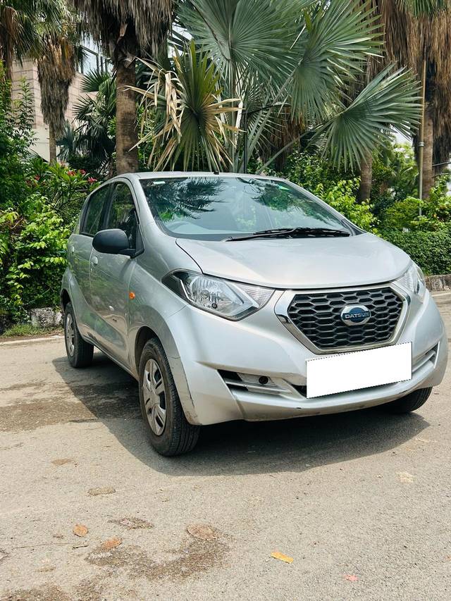 https://images10.gaadi.com/usedcar_image/4514846/original/processed_a997b14f430f6fb2794a2769733eeb72.jpg?imwidth=6400