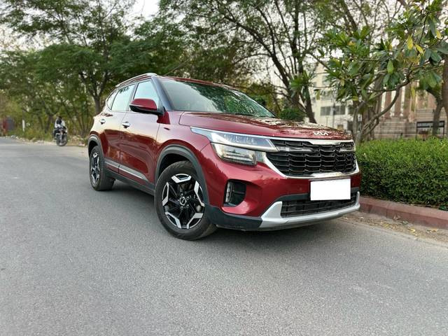 https://images10.gaadi.com/usedcar_image/4514851/original/processed_a674a567f8296782966d6daede971202.jpg?imwidth=6400
