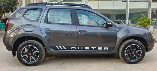 https://images10.gaadi.com/usedcar_image/4514853/original/processed_dd7fb895fd07638bf0e66b7f75557fa0.jpeg?imwidth=6401
