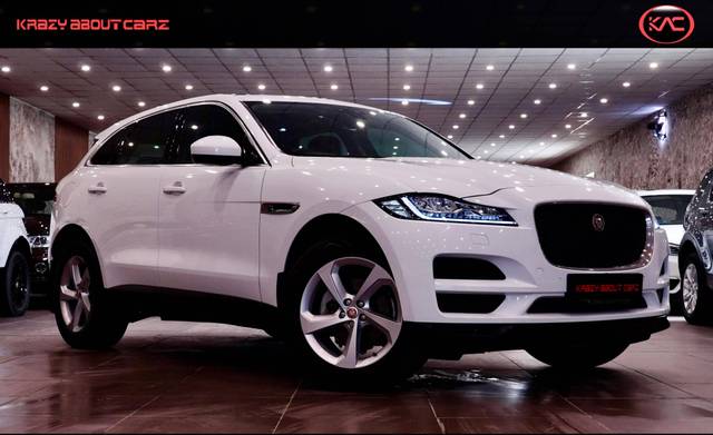 https://images10.gaadi.com/usedcar_image/4514854/original/processed_c2c68d80f3f6040bac8eb9307193b357.jpg?imwidth=6400