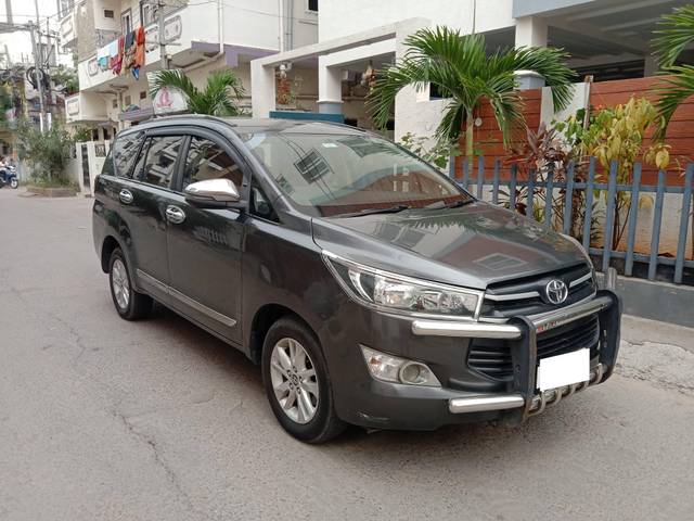 https://images10.gaadi.com/usedcar_image/4514925/original/processed_8dd39ead07fbd8ff165a0b74b0a69c02.jpg?imwidth=6400