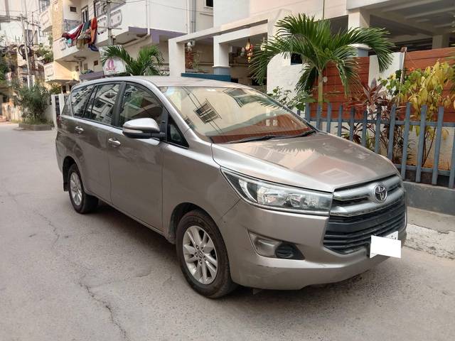 https://images10.gaadi.com/usedcar_image/4514929/original/processed_35f633fa82073f5443faf63052e75d10.jpg?imwidth=6400