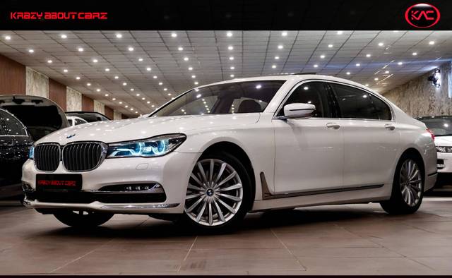 https://images10.gaadi.com/usedcar_image/4514930/original/processed_a62da333f67557a22948850a98f3ebb9.jpg?imwidth=6400