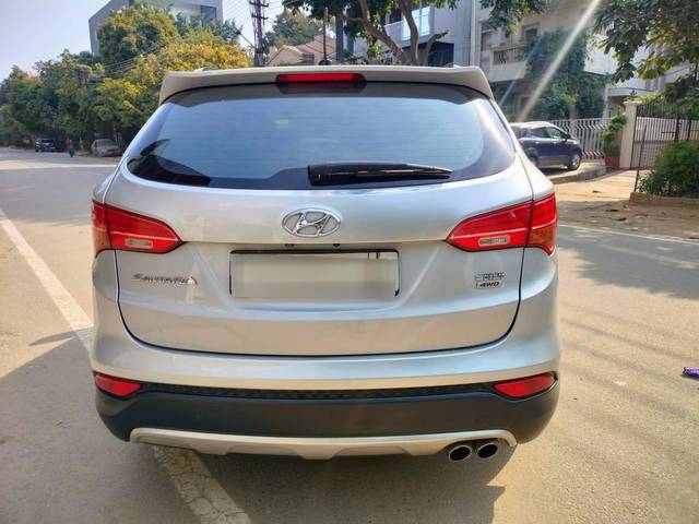 https://images10.gaadi.com/usedcar_image/4514934/original/processed_1e29d5ff03e2e2233e59aacb4e0dec65.jpg?imwidth=6402