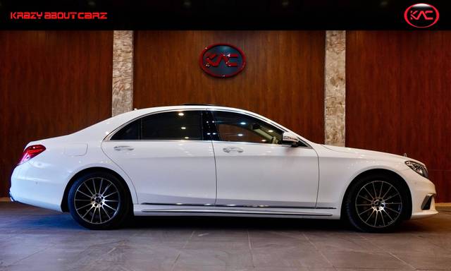 https://images10.gaadi.com/usedcar_image/4514953/original/processed_21141116c0f1df943458c726cab3a8eb.jpg?imwidth=6401