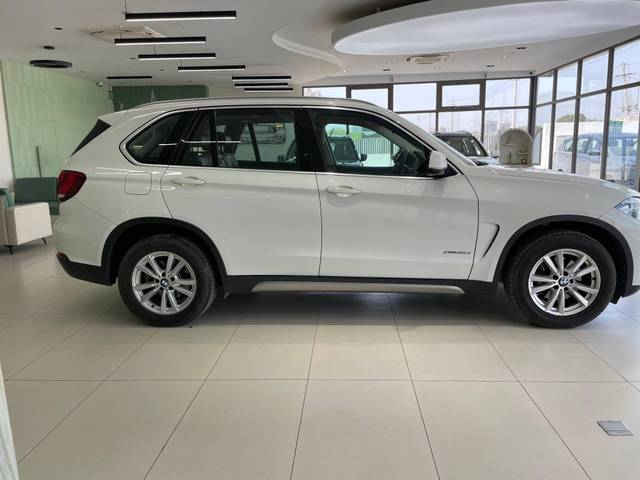 https://images10.gaadi.com/usedcar_image/4514956/original/processed_457a8aab2d4e9ad01474b1facaf86e8f.jpg?imwidth=6401