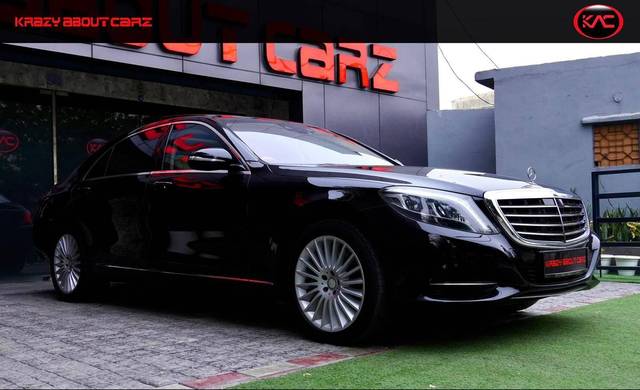 https://images10.gaadi.com/usedcar_image/4514969/original/processed_4c1f2dddf931d3430ac38e1e49459c92.jpg?imwidth=6400