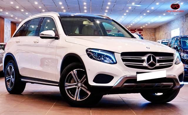 https://images10.gaadi.com/usedcar_image/4514978/original/processed_4f9e6fe2fb2a9bc33fec91a71cb77b2d.jpg?imwidth=6400
