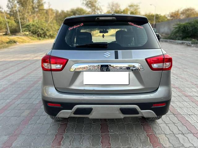 https://images10.gaadi.com/usedcar_image/4514983/original/processed_4c9ac71e4541047cf48bda6487372cc1.jpg?imwidth=6401