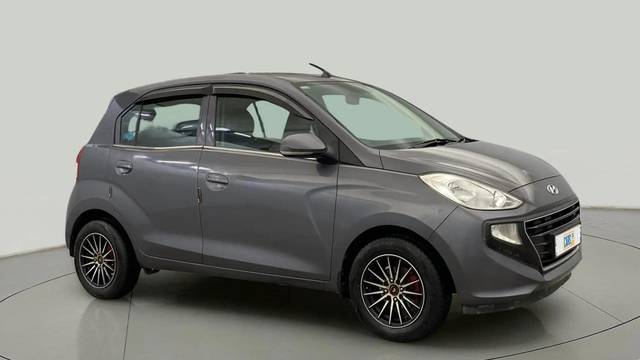 https://images10.gaadi.com/usedcar_image/4514990/original/cda1ddf615b2c507251abfcc8fa8aaf8.jpg?imwidth=6400