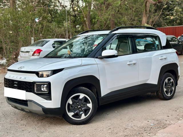 https://images10.gaadi.com/usedcar_image/4515001/original/processed_22bf6962fffedff73c0d1f78b729b9f8.jpg?imwidth=6400