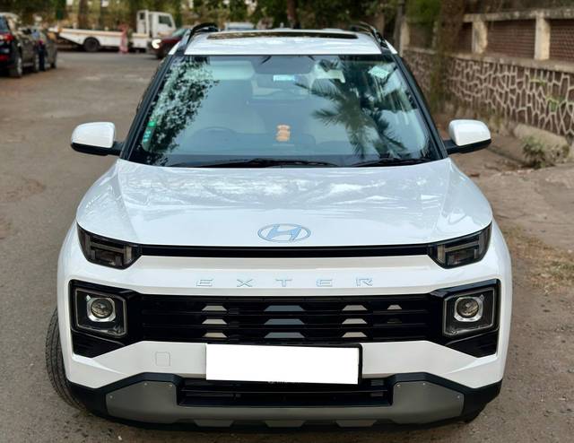 https://images10.gaadi.com/usedcar_image/4515001/original/processed_fead9d288a34818c1efc62428d9c401b.jpg?imwidth=6402