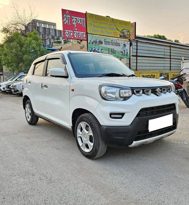 https://images10.gaadi.com/usedcar_image/4515004/original/processed_999223079e06b4aa87d863a144577b05.jpg?imwidth=6400