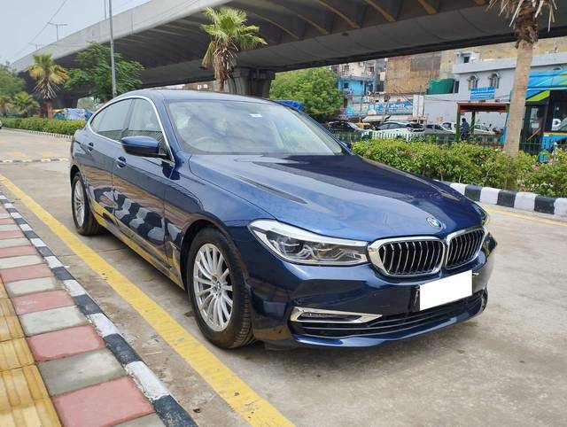 https://images10.gaadi.com/usedcar_image/4515009/original/processed_445cf36dc827824bd0f6810860cab701.jpg?imwidth=6400