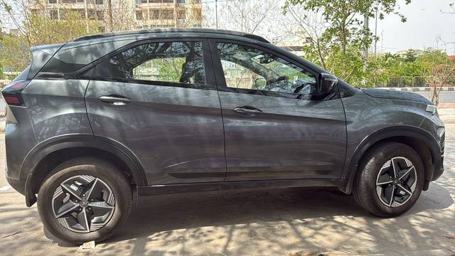 https://images10.gaadi.com/usedcar_image/4515045/original/c13210af-9d5a-4a87-a116-c9eb30b6fdce.jpg?imwidth=6400