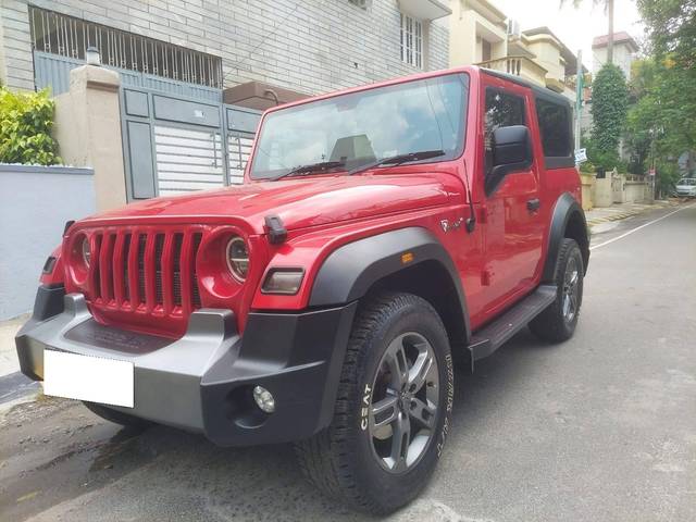 https://images10.gaadi.com/usedcar_image/4515071/original/processed_1cdea7126e31854435f0a0ba3957c5d4.jpg?imwidth=6402
