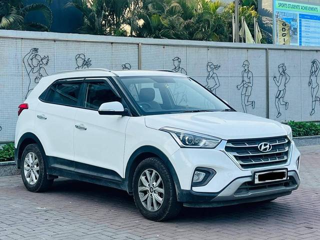 https://images10.gaadi.com/usedcar_image/4515077/original/processed_f2b000978c2538ca44431658ef3e0ec8.jpg?imwidth=6400