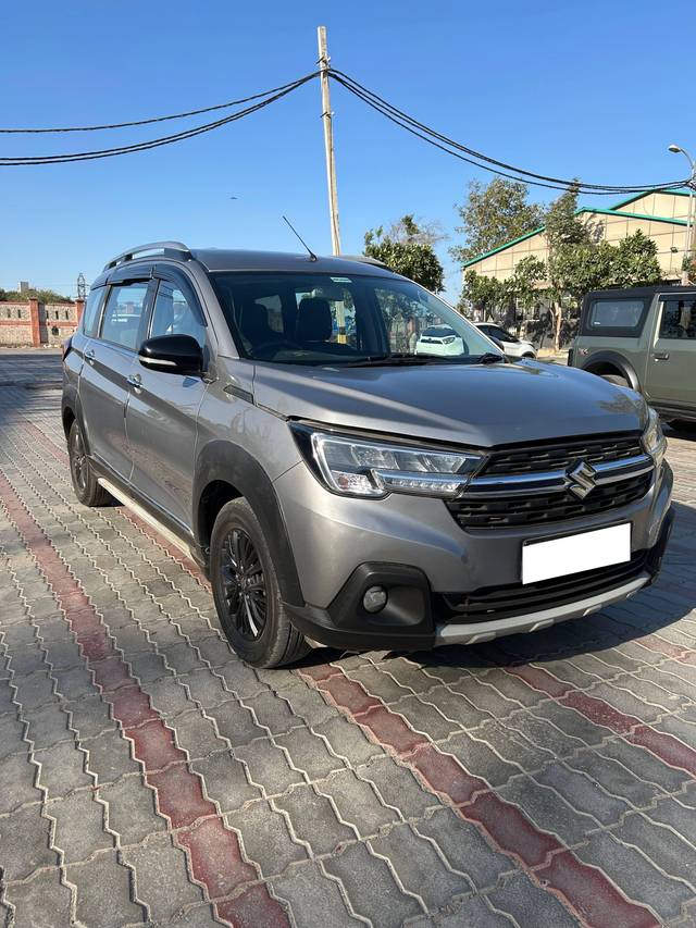 https://images10.gaadi.com/usedcar_image/4515081/original/processed_6e695ae4-7b54-4d97-8ef2-2f7297452f5c.jpg?imwidth=6400