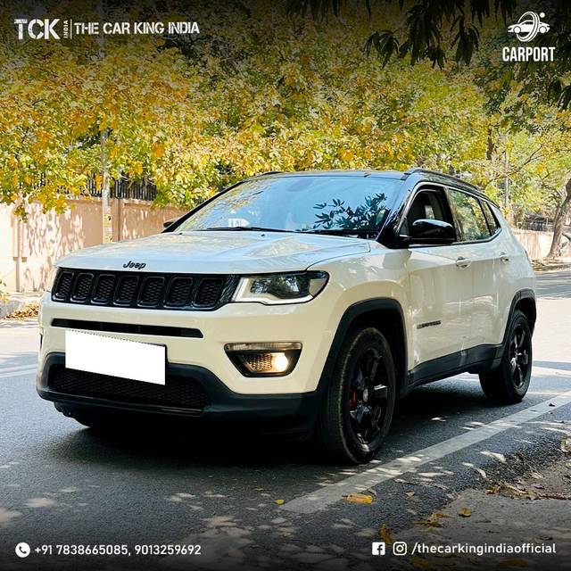 https://images10.gaadi.com/usedcar_image/4515085/original/processed_74f10a32378b065cd71130d4a3d7ccc4.jpg?imwidth=6401