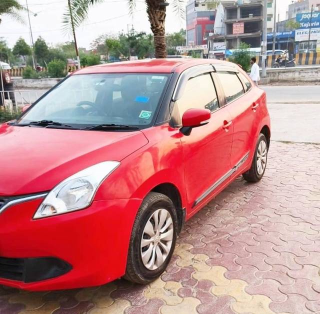 https://images10.gaadi.com/usedcar_image/4515089/original/processed_b811c6ff6f57bcdbc36edc60746595dc.jpg?imwidth=6400