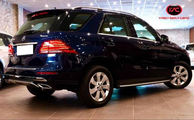 https://images10.gaadi.com/usedcar_image/4515090/original/processed_288066432034e9e822a136972409882b.jpg?imwidth=6402