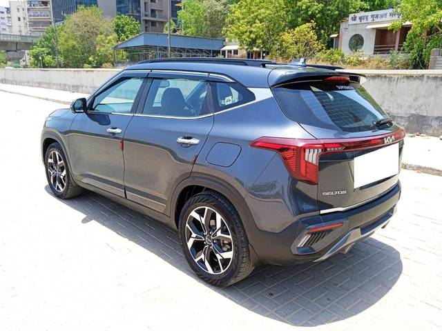 https://images10.gaadi.com/usedcar_image/4515116/original/processed_ac23aa6469f44962987f01f9697008b0.jpg?imwidth=6402