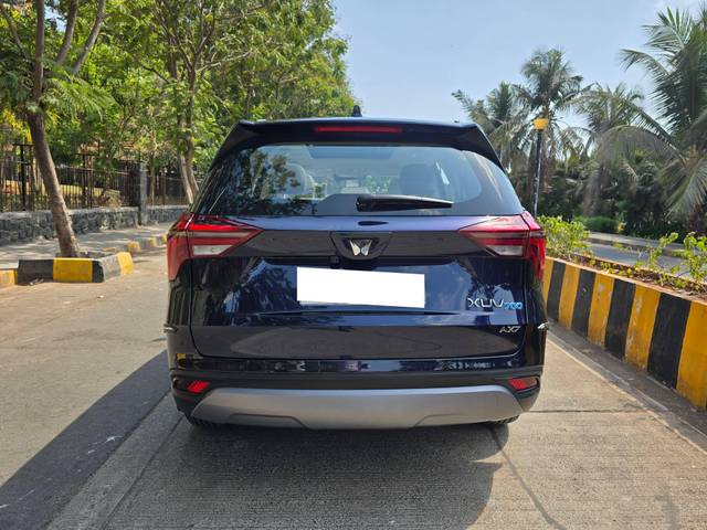 https://images10.gaadi.com/usedcar_image/4515126/original/processed_6c7cc54ce645210c4788fe50f49c011b.jpg?imwidth=6402