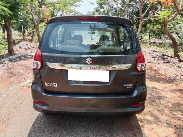 https://images10.gaadi.com/usedcar_image/4515130/original/processed_0a51aaee70d7d44ec92ff39efbd48218.jpg?imwidth=6402