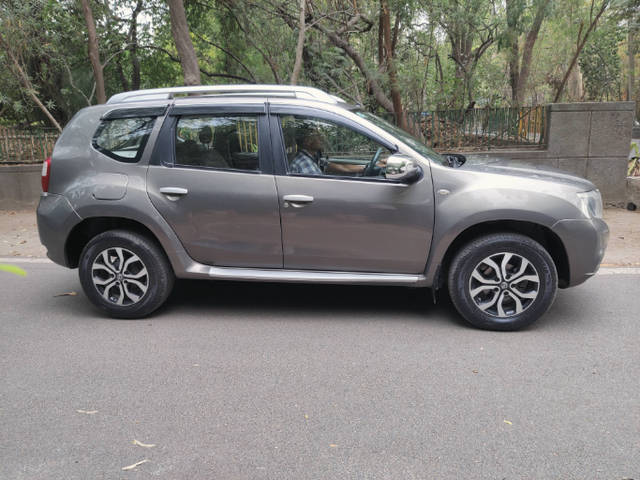 https://images10.gaadi.com/usedcar_image/4515132/original/c4935fda1f3255bacdbc8557c5971075.png?imwidth=6401