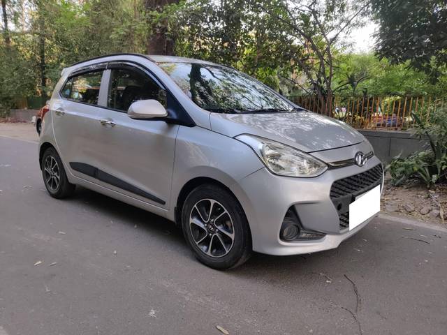 https://images10.gaadi.com/usedcar_image/4515135/original/processed_6f25092b6742ecc03ca9d8804fac4d8a.jpg?imwidth=6400