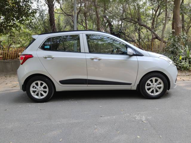 https://images10.gaadi.com/usedcar_image/4515137/original/c20e3eaf8cd5de11778e2f261b523c3c.jpg?imwidth=6401