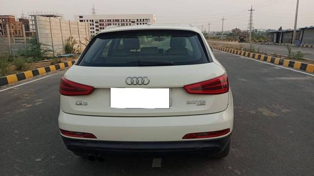 https://images10.gaadi.com/usedcar_image/4515140/original/processed_fbc279f1277da7cde17709db2441e3b9.jpg?imwidth=6402