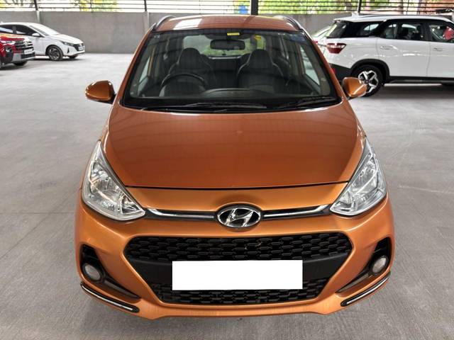 https://images10.gaadi.com/usedcar_image/4515150/original/processed_db073d7484fb415c3e593e5672fecf95.jpg?imwidth=6400