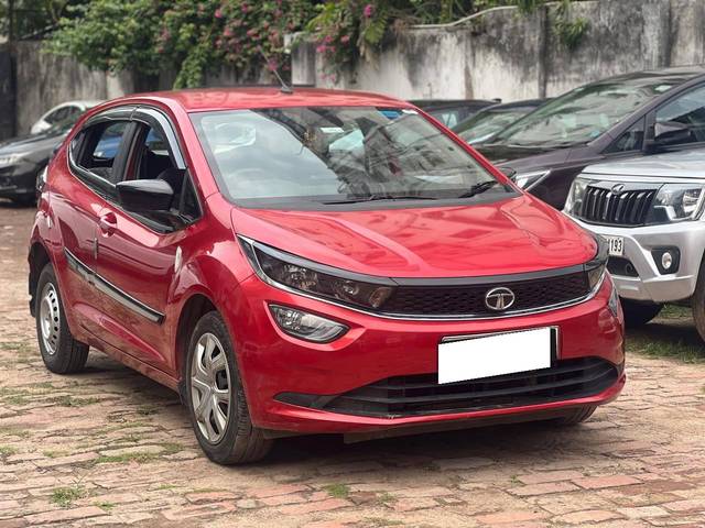 https://images10.gaadi.com/usedcar_image/4515214/original/processed_644efd776920741aea50fcdffc43ba6a.jpg?imwidth=6400