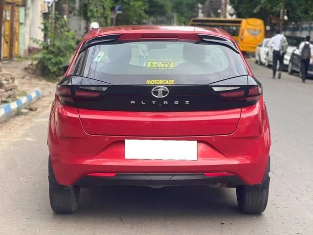 https://images10.gaadi.com/usedcar_image/4515214/original/processed_ed7653b1992127259923ec4398923dc1.jpg?imwidth=6401