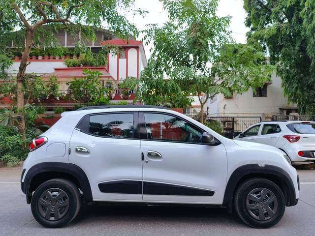 https://images10.gaadi.com/usedcar_image/4515230/original/f6259feddc770d6c7a4bd0d8324e414c.jpg?imwidth=6401