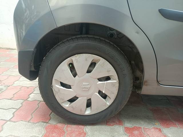 https://images10.gaadi.com/usedcar_image/4515244/original/18fa8bb171a4ca83d4184cfd0b35fb6b.jpg?imwidth=6402