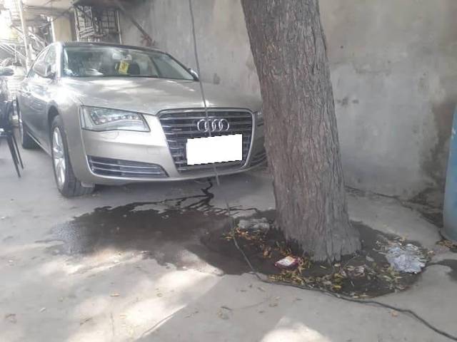 https://images10.gaadi.com/usedcar_image/4515248/original/processed_2633caa371330960c9a9003916492b55.jpg?imwidth=6402