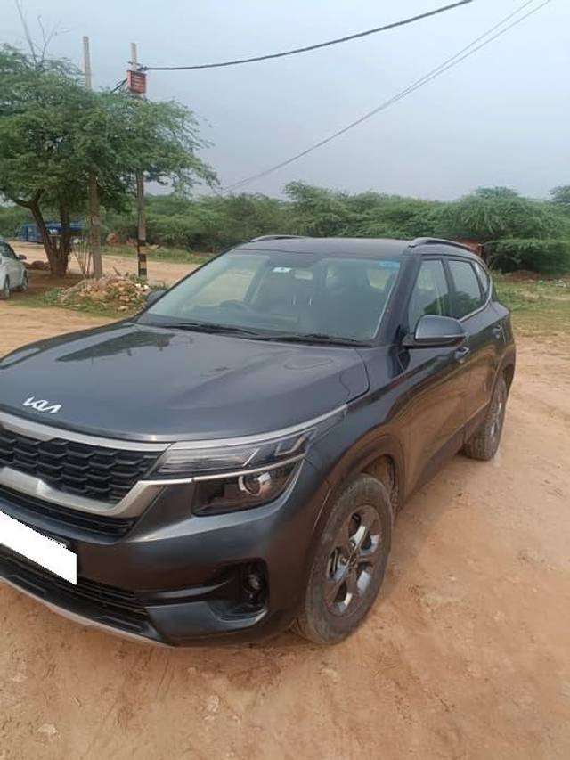 https://images10.gaadi.com/usedcar_image/4515269/original/processed_5bbd13bd88c8551f183462179eadfa17.jpg?imwidth=6402