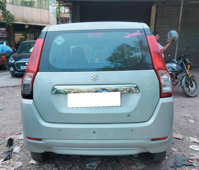 https://images10.gaadi.com/usedcar_image/4515277/original/processed_678988a7c8fead20eaff8070824a559f.jpg?imwidth=6402