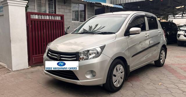 https://images10.gaadi.com/usedcar_image/4515284/original/processed_460159861d2b7112214e7ee5d341cc22.jpeg?imwidth=6402