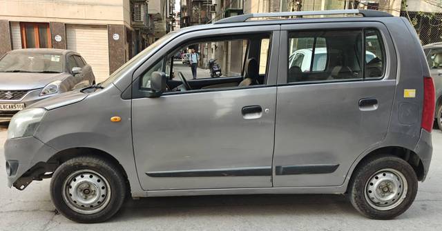 https://images10.gaadi.com/usedcar_image/4515294/original/processed_3a5038dab3bc7cb579f827a2fb5412f4.jpg?imwidth=6402